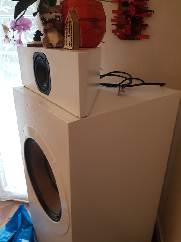 enceinte pour le 13LB25AL